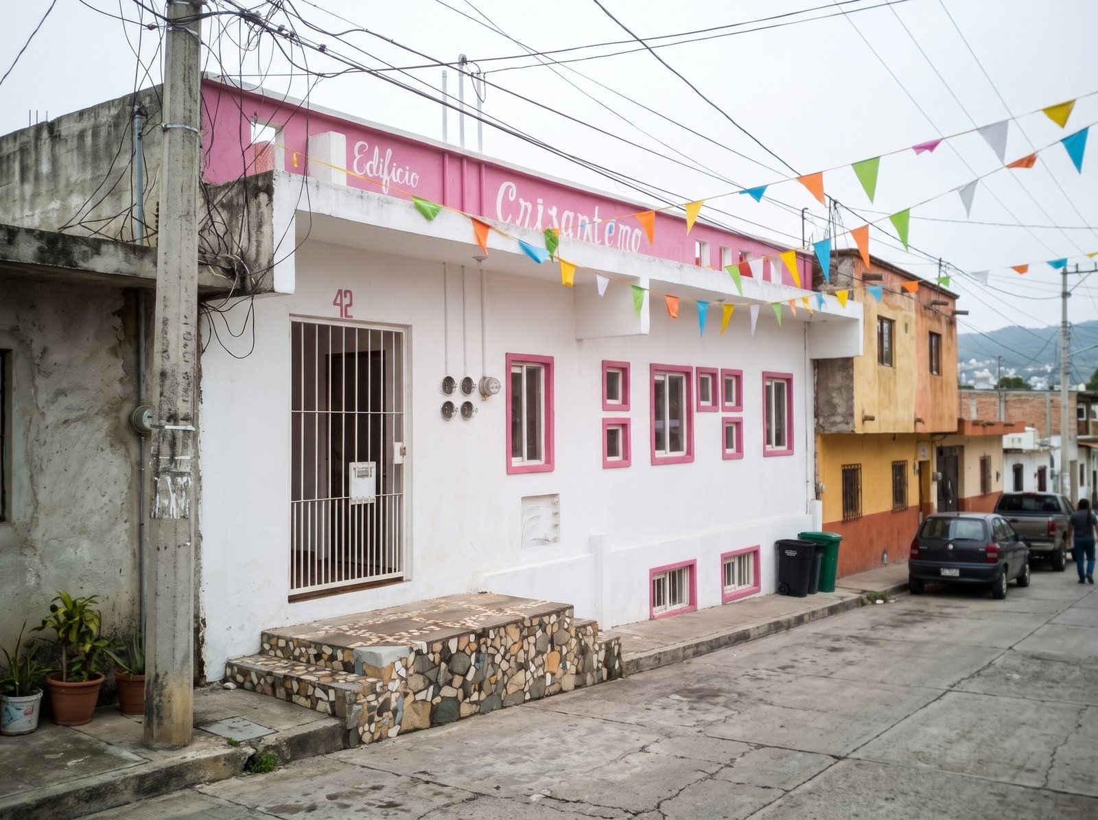 Fachada del Edificio Crisantemo